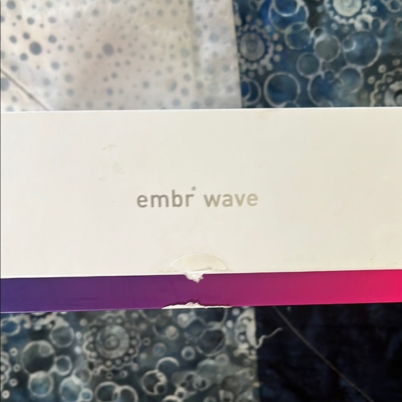 Silver Wearable Device - Picture 4 of 6